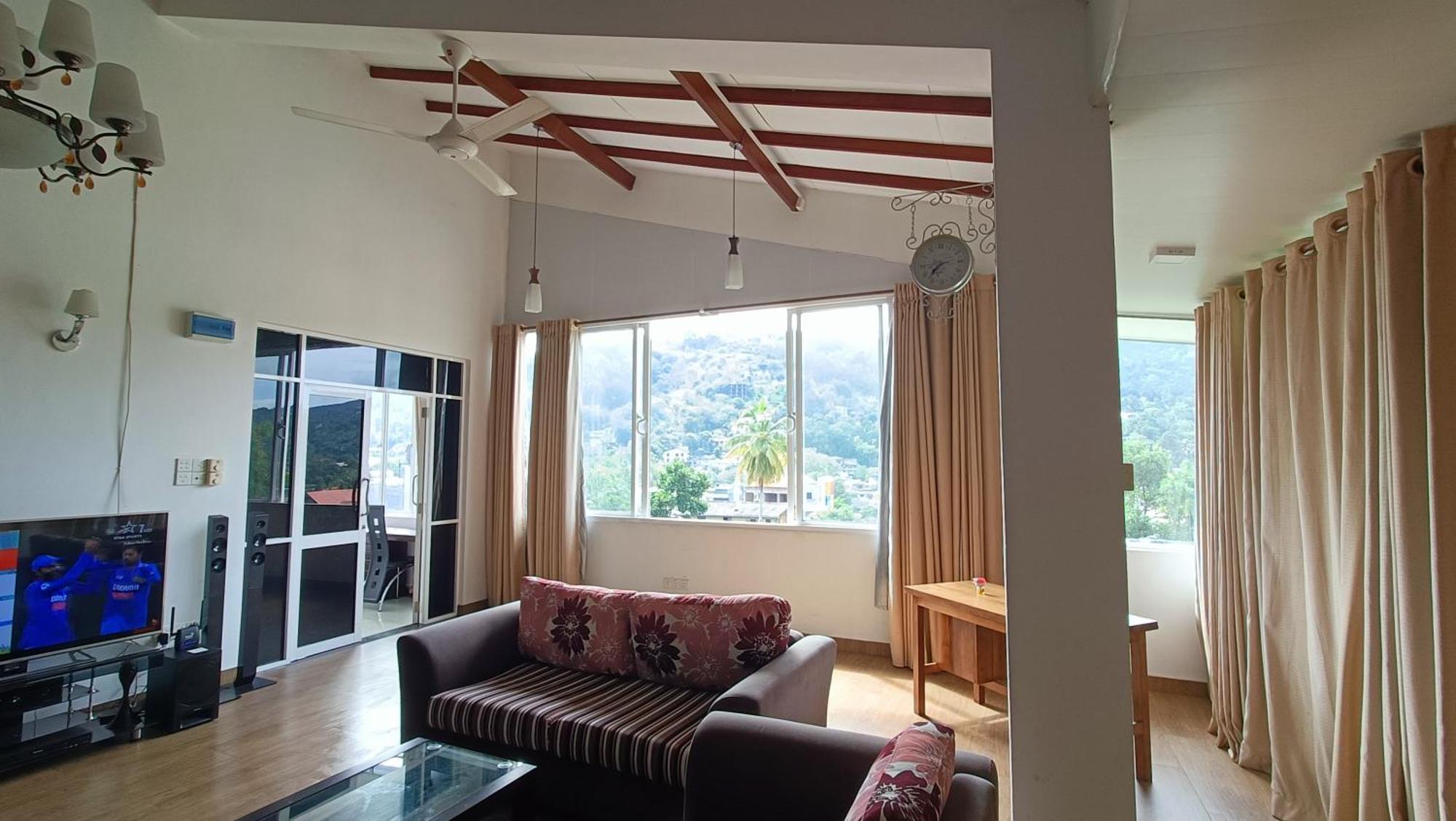 Smile Hub Kandy -Youth Hostel- Quarto foto